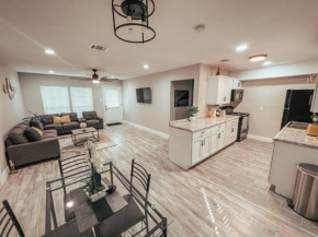 Modern Single family home, 4beds, 2baths.Sleeps 7.
